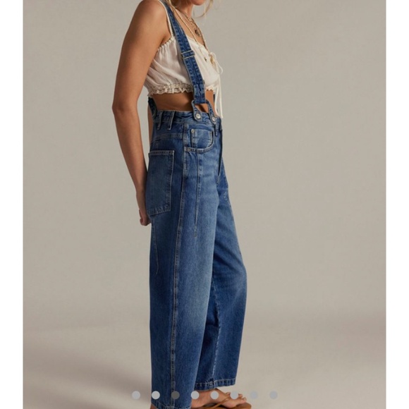 NWT FREE PEOPLE WE THE FREE BERKLEY SUSPENDER JEANS Size 27 - Picture 3 of 5